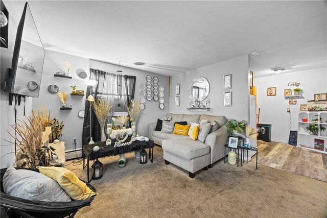 110-112 Evelyn Street, Gates, NY 14606