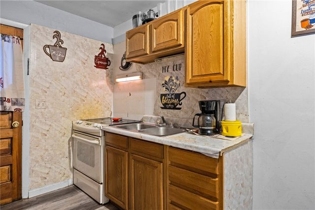 110-112 Evelyn Street, Gates, NY 14606