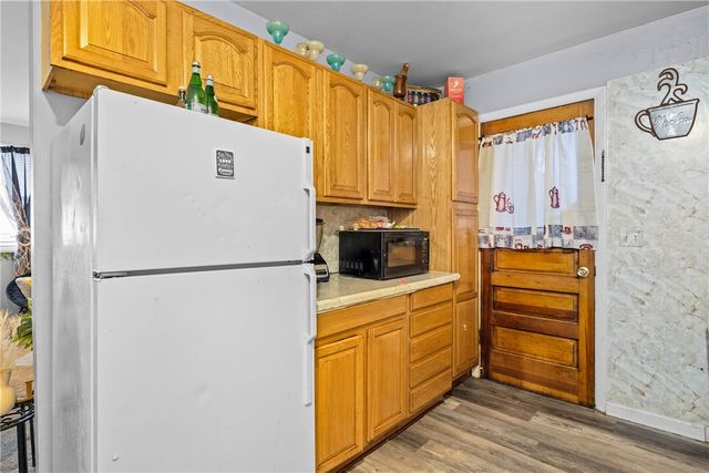 110-112 Evelyn Street, Gates, NY 14606