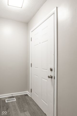 9969 Montery Road, Indianapolis, IN 46235