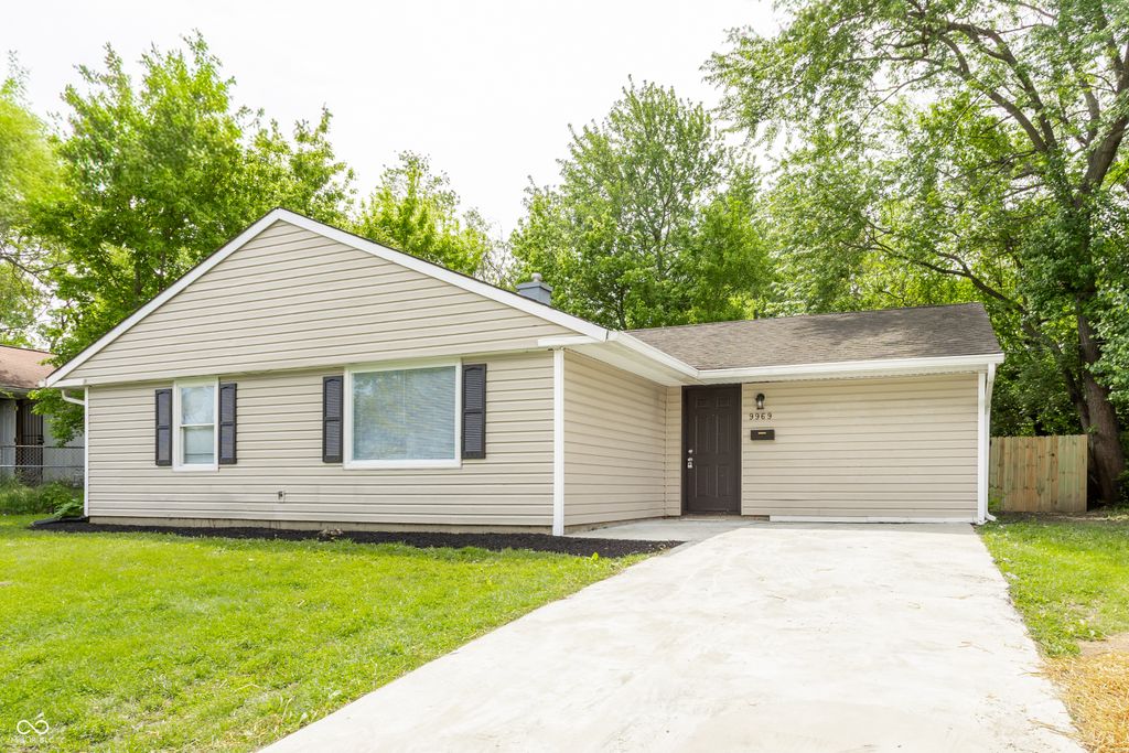 9969 Montery Road, Indianapolis, IN 46235