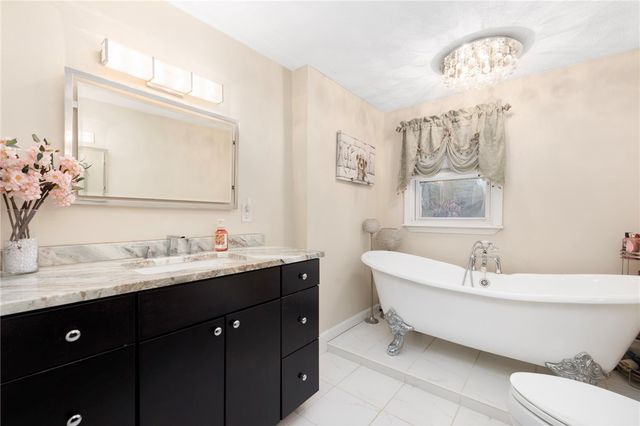 29 Golini Drive, Johnston, RI 02919