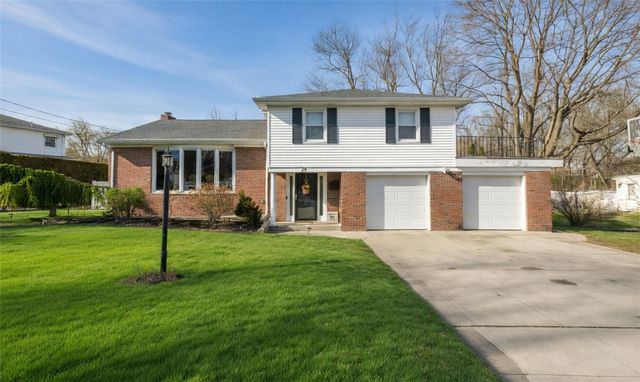 29 Golini Drive, Johnston, RI 02919