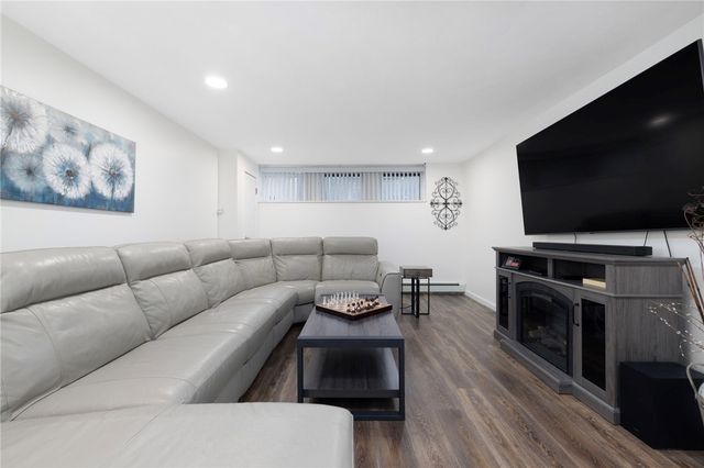 29 Golini Drive, Johnston, RI 02919