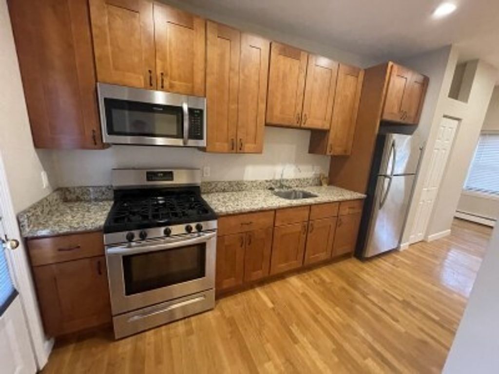 16 Pompeii St 3, Boston, MA 02119