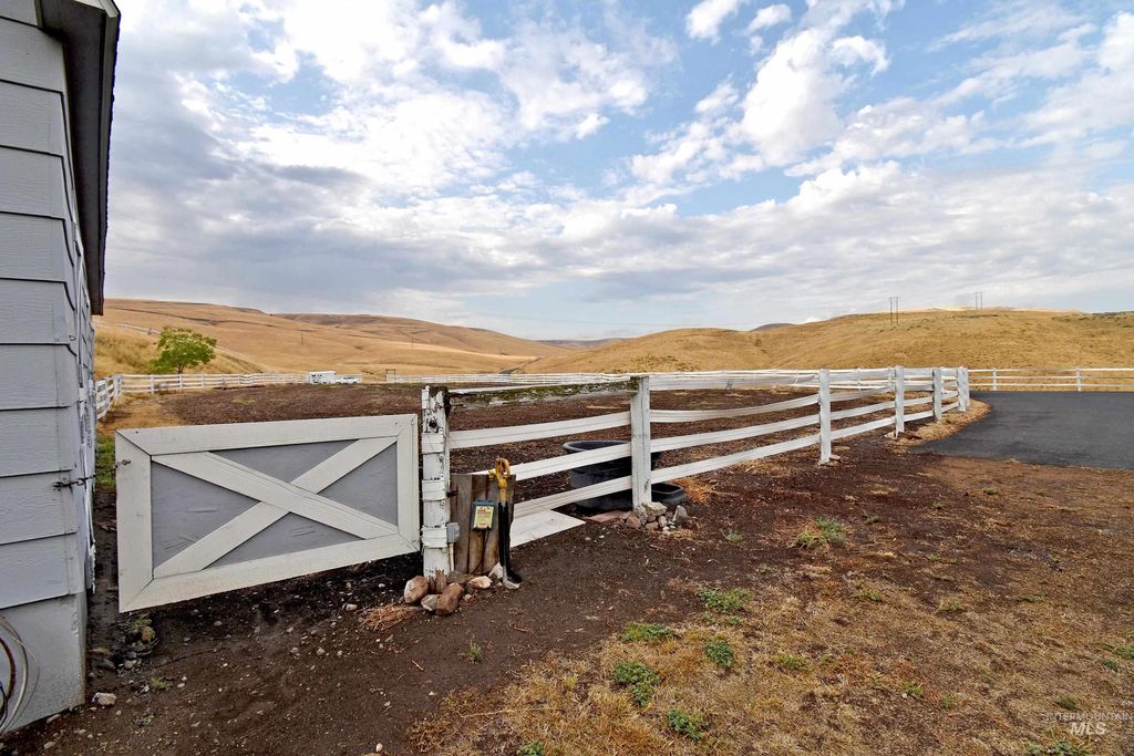 531 Silcott Road, Clarkston, WA 99403 photo 47