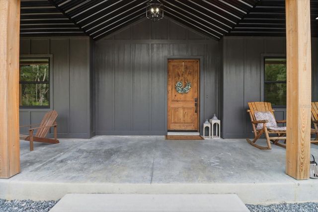 330 HIGHWAY 40 E, Inglis, FL 34449