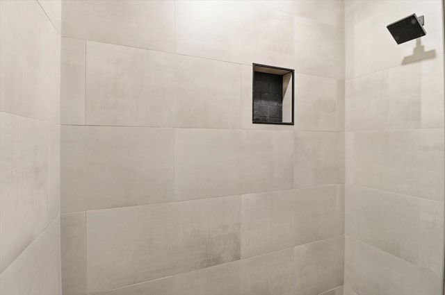 330 HIGHWAY 40 E, Inglis, FL 34449