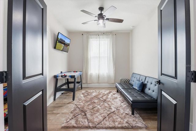 330 HIGHWAY 40 E, Inglis, FL 34449