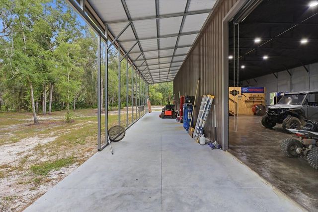 330 HIGHWAY 40 E, Inglis, FL 34449