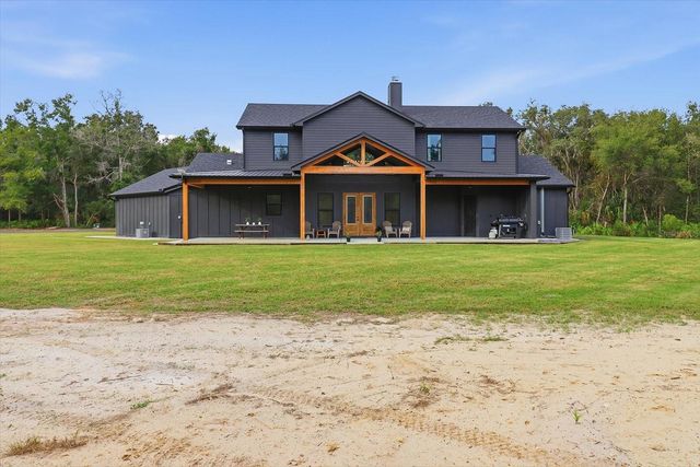 330 HIGHWAY 40 E, Inglis, FL 34449