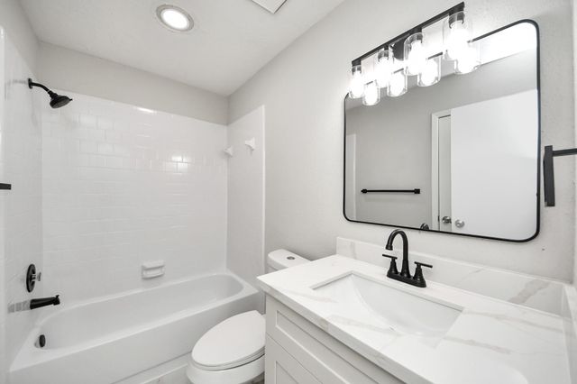 5132 Beaverhill Drive, Houston, TX 77084