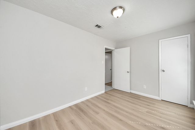 5132 Beaverhill Drive, Houston, TX 77084
