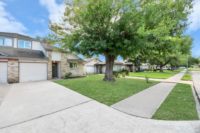 5132 Beaverhill Drive, Houston, TX 77084