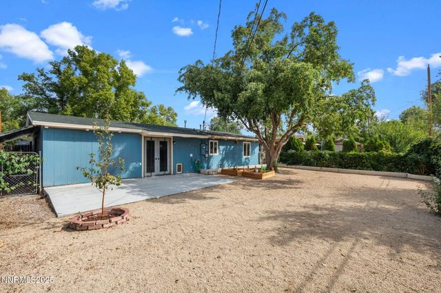 1121 Greenbrae Drive, Sparks, NV 89431