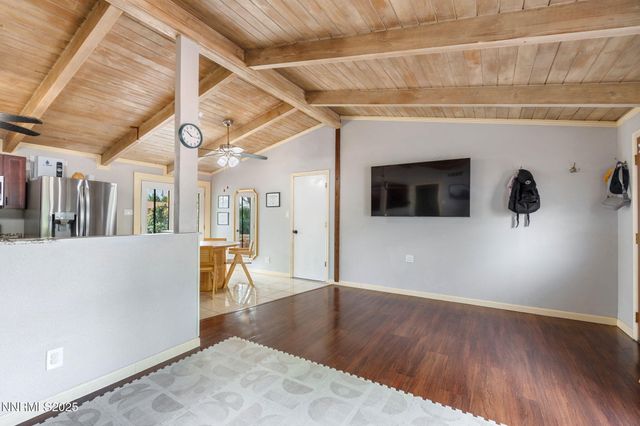 1121 Greenbrae Drive, Sparks, NV 89431