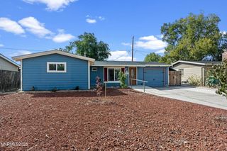 1121 Greenbrae Drive, Sparks, NV 89431