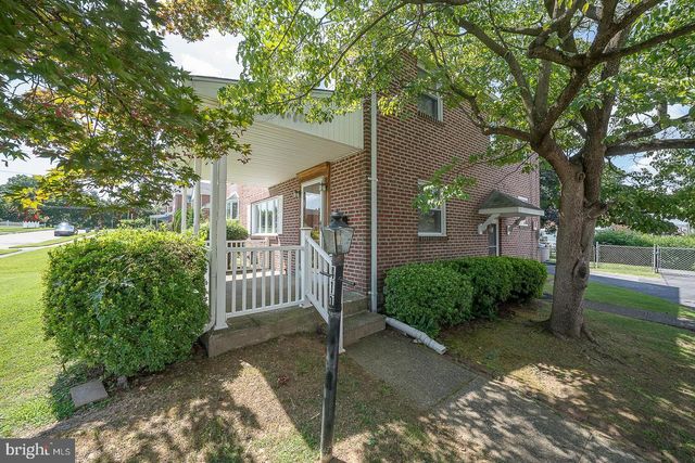 410 W GRAYS AVE, Glenolden, PA 19036