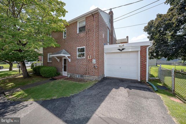 410 W GRAYS AVE, Glenolden, PA 19036