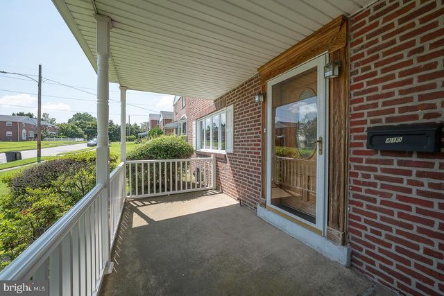 410 W GRAYS AVE, Glenolden, PA 19036