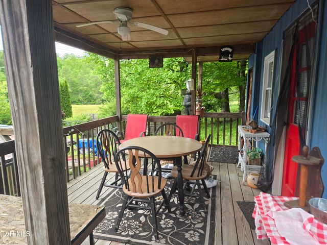 123 Mcmahan Gibbs Road, Roan Mountain, TN 37687