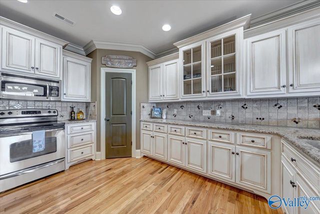 803 Box Street, Athens, AL 35611