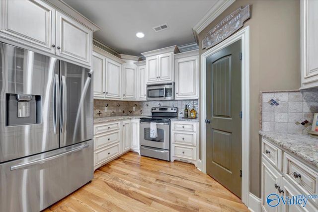 803 Box Street, Athens, AL 35611