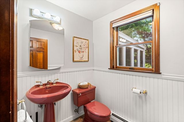 89 W Meadow Rd, Lowell, MA 01854