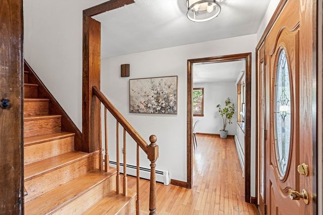 89 W Meadow Rd, Lowell, MA 01854