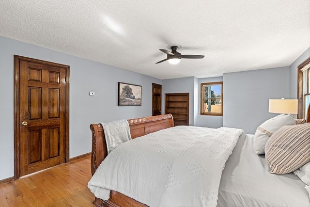 89 W Meadow Rd, Lowell, MA 01854