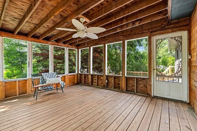 89 W Meadow Rd, Lowell, MA 01854