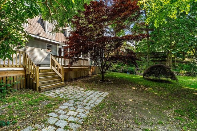 89 W Meadow Rd, Lowell, MA 01854