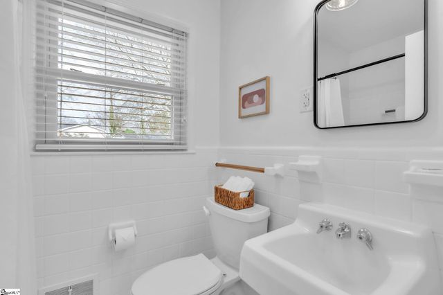 9 Melbourne Lane, Greenville, SC 29615