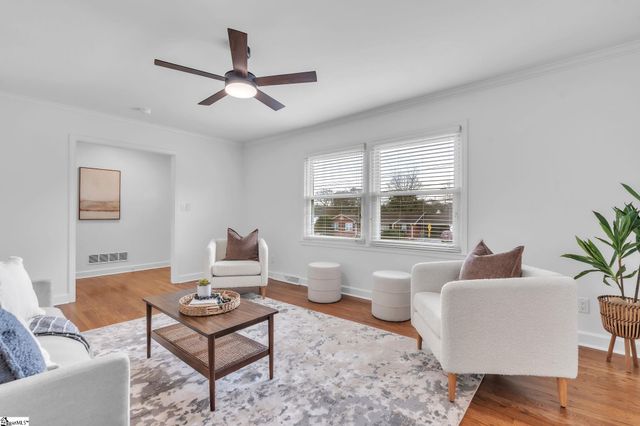 9 Melbourne Lane, Greenville, SC 29615