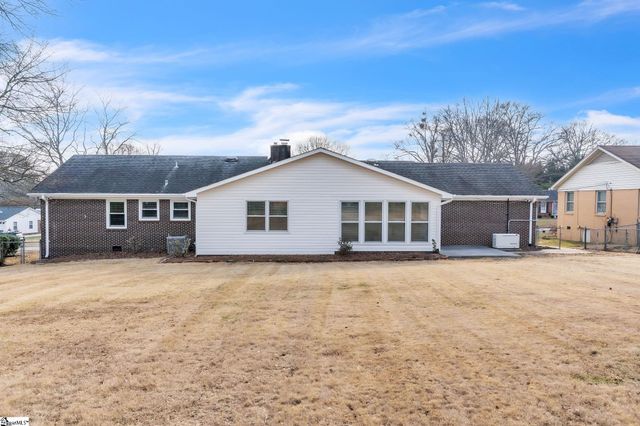 9 Melbourne Lane, Greenville, SC 29615