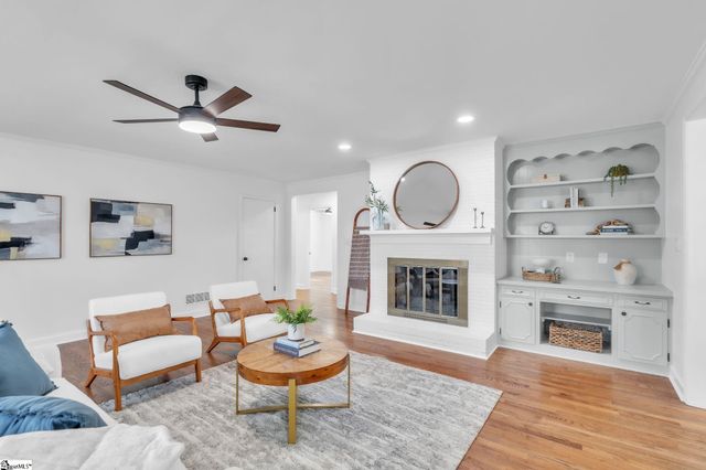 9 Melbourne Lane, Greenville, SC 29615