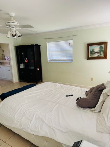 4134 Alpinia Ct Court N, Boynton Beach, FL 33436