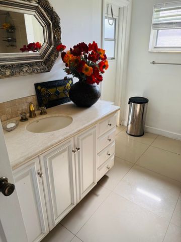 4134 Alpinia Ct Court N, Boynton Beach, FL 33436