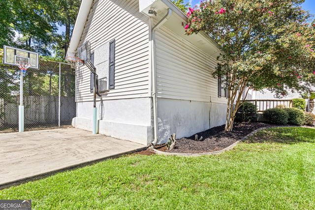 1030 Hickory Ridge Drive, Macon, GA 31204