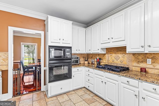 1030 Hickory Ridge Drive, Macon, GA 31204