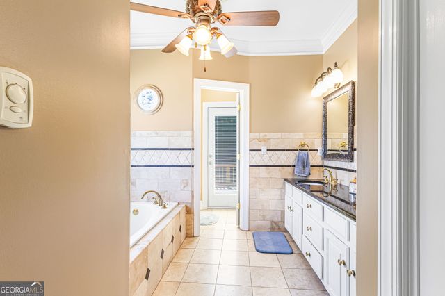 1030 Hickory Ridge Drive, Macon, GA 31204