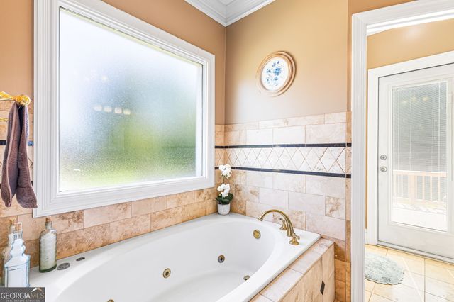 1030 Hickory Ridge Drive, Macon, GA 31204