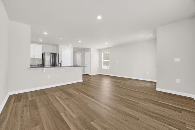 180 Harvest Gold Dr. A6, Conway, SC 29526