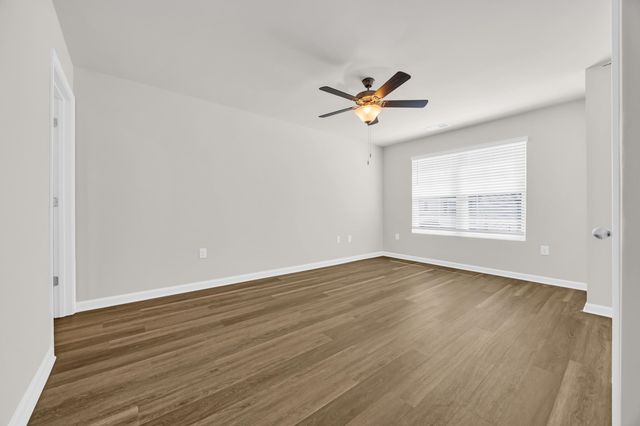 180 Harvest Gold Dr. A6, Conway, SC 29526