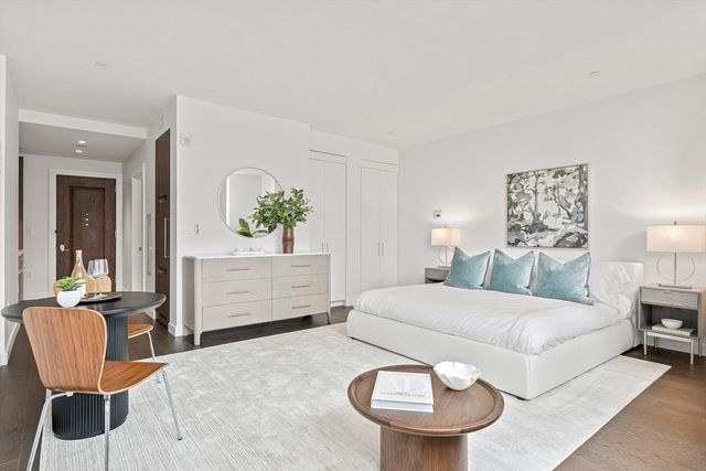 430 Stuart 1618, Boston, MA 02116