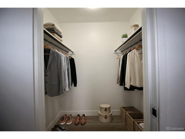 2281 S Vaughn Way 1-209A, Aurora, CO 80014