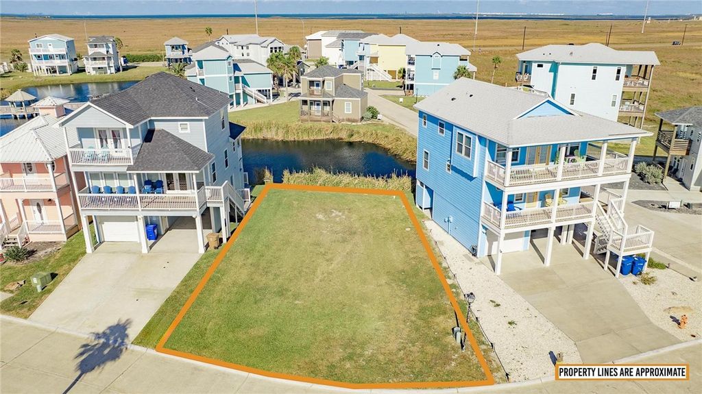 162 La Concha Blvd 37, Port Aransas, TX 78373 — photo 2