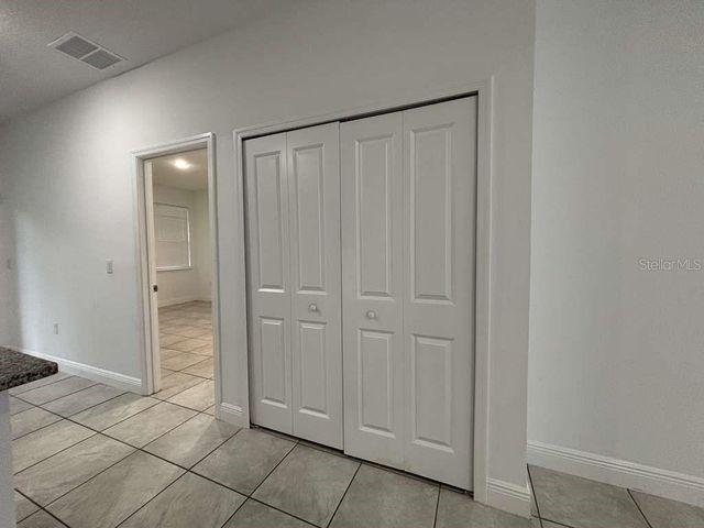 9130 N MENDOZA WAY 1, Citrus Springs, FL 34434