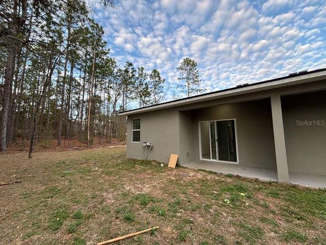 9130 N MENDOZA WAY 1, Citrus Springs, FL 34434