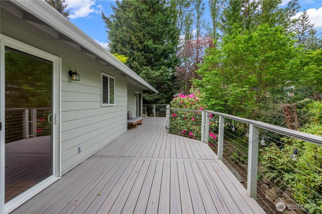 22232 4th Place W, Bothell, WA 98021